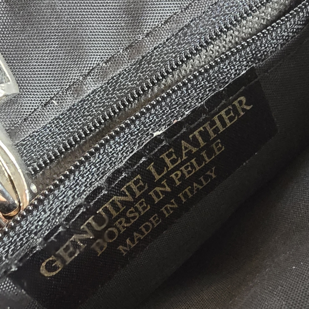 Genuine leather crossbody Handbag - Picture 6 of 9